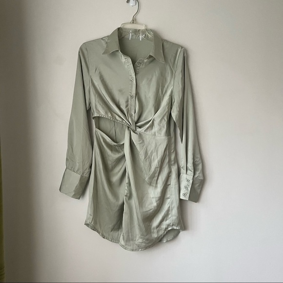 Princess Polly Sari Green Satin Long Sleeve Collared Mini Dress 6 - Picture 5 of 9